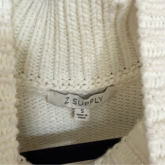 Z Supply “Ciao” Mockneck Sweater - Picture 6 of 8